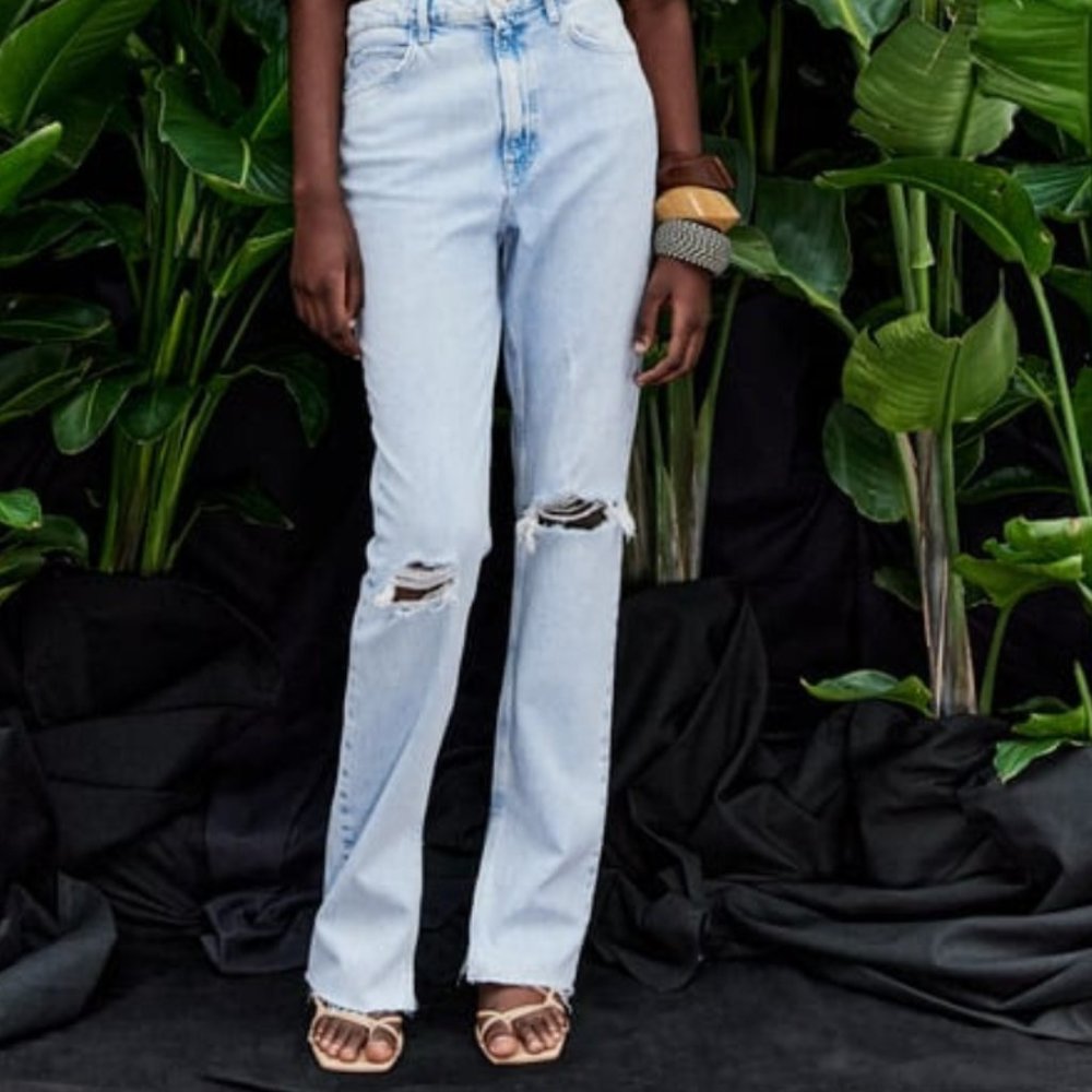 NWT Zara Wide Leg Slit Jeans with Rip